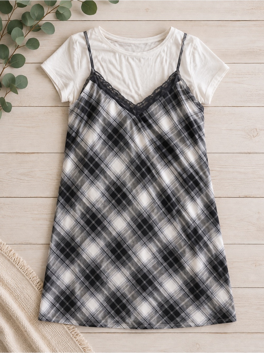 Brand New w/tags No Boundaries Plaid Dress – XL (15–17)(625)